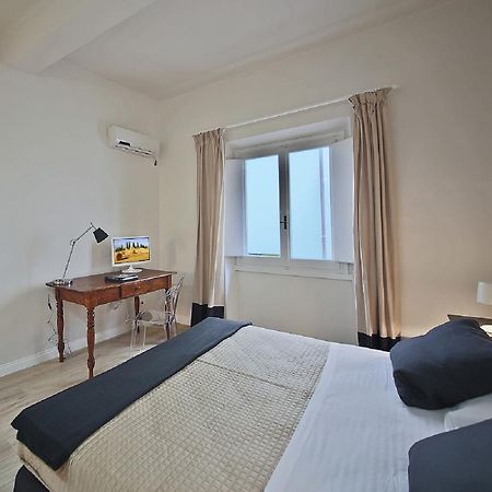Apartments Florence Borgo Dei Greci Εξωτερικό φωτογραφία